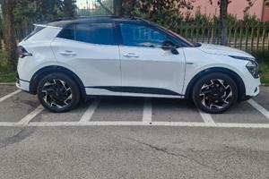 Sportage gtline piu'tetto panoramico e' apribile