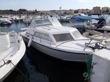 Barca a motore ,tendalino nuovo