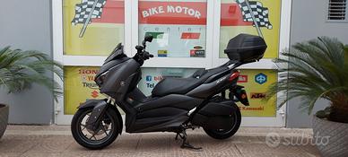 Yamaha X-Max 300