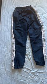Pantaloni lacoste