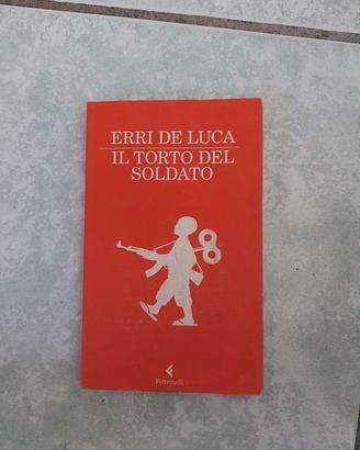 Libro "Il torto del soldato" di Erri De Luca