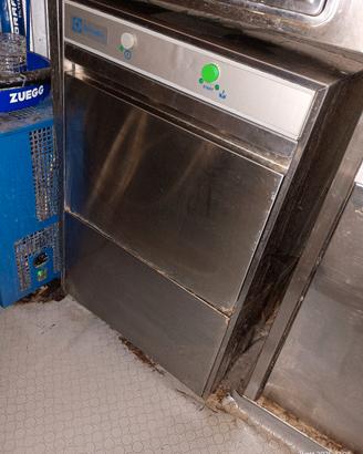 lavatazzine lavabicchieri professionale elettrolux