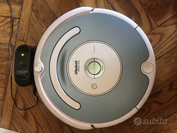 IRobot ROOMBA 521 aspirapolvere