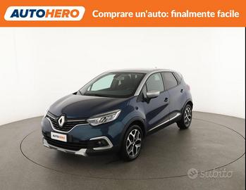 RENAULT Captur FK06636