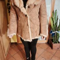 montone in ecopelliccia