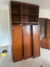 Armadio in legno