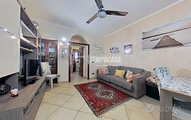 AMPIO QUADRILOCALE SENZA SPESE CONDOMINIALI!