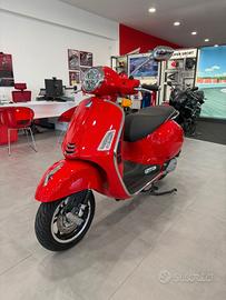 Vespa GTS 125 Super - 2025