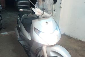 piaggio Beverly 250