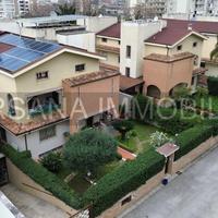 Villa vicina ad aversa con giardino e ascensore