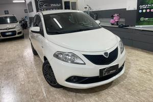 Lancia Ypsilon 1.2 69 CV 5 porte S&S Gold