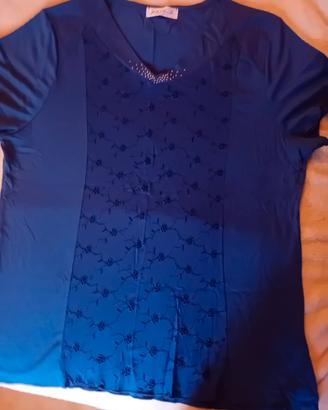 maglia con le maniche corte