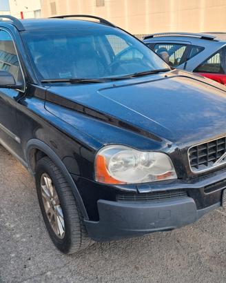 Volvo XC90 anno 2005 ricambi usati