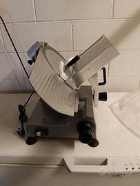 Affettatrice professionale nuova lama 300