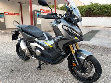 HONDA X-ADV 750 2023