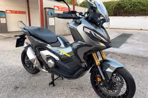 HONDA X-ADV 750 2023