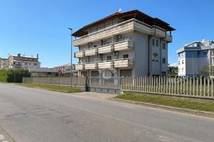 4 LOCALI A MONTALTO UFFUGO