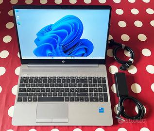 HP 250 G8 | Intel i5 1135G7 | 8 GB RAM 500 GB SSD