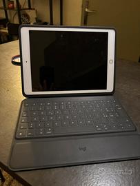 Ipad 8ª gen WI-FI con tastiera logitech e pencil