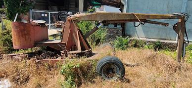 Attrezzo agricolo usato