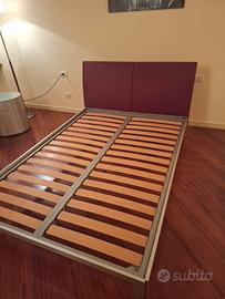 Letto Matrimoniale con Rete a Doghe e Testiera 