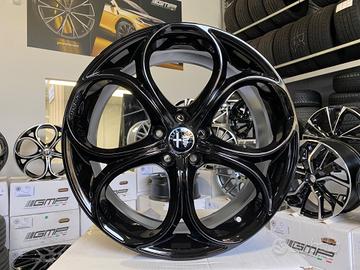 Cerchi Alfa Romeo raggio 19 cod.9382