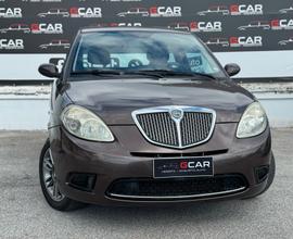 Lancia Ypsilon 1.2 Versus