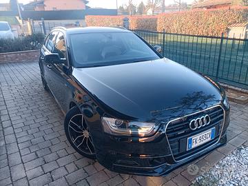 Audi A4 avant quattro