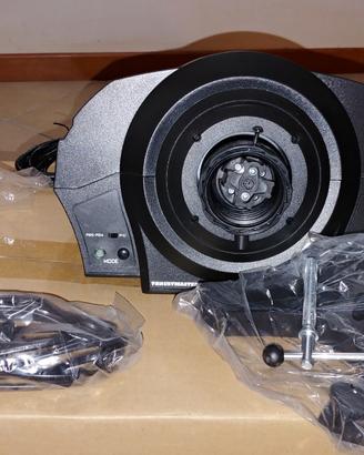 Volante Thrustmaster