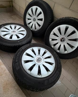 Ruote Mercedes 15” con Gomme Invernali