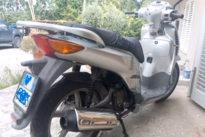 Scooter Honda SH 150 del 2003