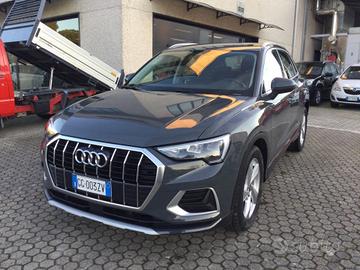 Audi Q3 35 TDI S tronic Business Advanced