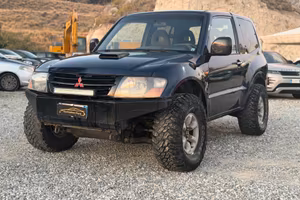 Mitsubishi Pajero 2.5 TDI 3p. GLX