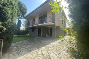 Villa di 296 m² con 5 locali a Arconate