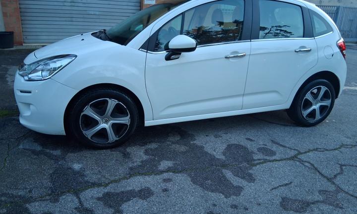 Citroen C3 PureTech 82 Live Edition
