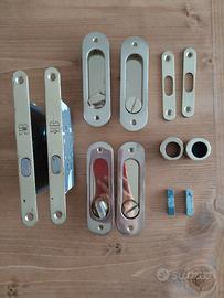 Serratura per porte scorrevoli 