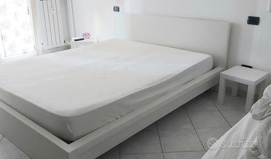 Struttura letto matrimoniale