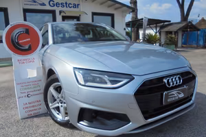 Audi A4 Avant 40 TDI S tronic Business