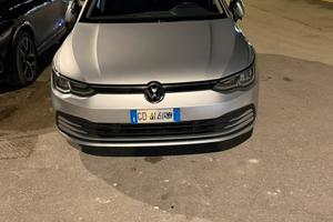 Volkswagen Golf 8 tdi 2.0  150 cv cambio automatic