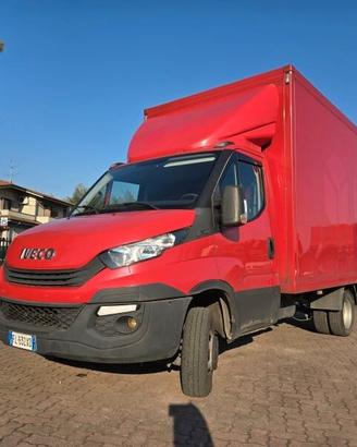 Iveco Daily 35C14 Furgone e sponda Euro 6