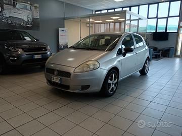 Fiat Grande Punto Benz/GPL (GPL SCADE 2032)