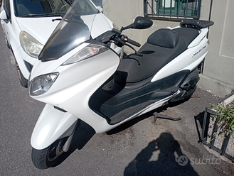 Yamaha Majesty 400 usata in vendita