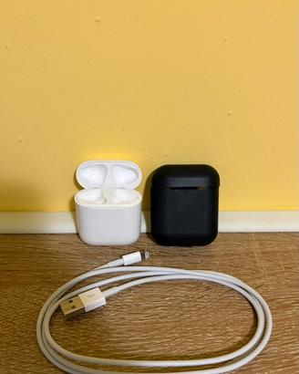 SOLO Case Ricarica Apple AirPods 2 + Cavo + Cover