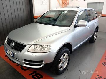 VOLKSWAGEN Touareg 2.5 R5 TDI