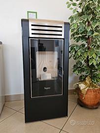 Stufa a PELLET marca TEPOR mod.ERMETICA 98STAR 12C