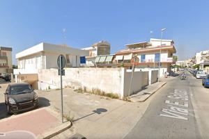 Marina di Ragusa Garage in Centro di 20 MQ