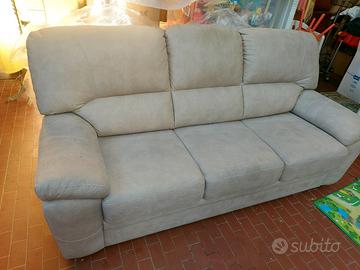 divano 3 posti 