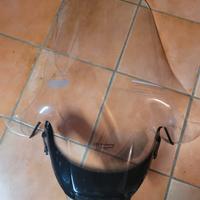 parabrezza  con paramani  Piaggio