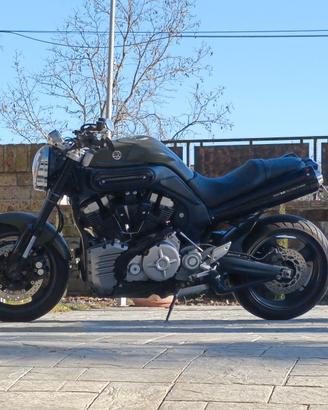 Yamaha mt01 