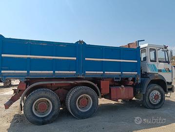 IVECO 330/60 CAMBIO ZF